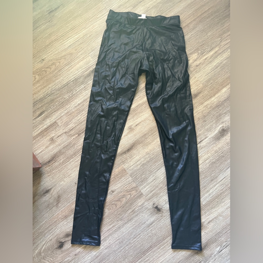 Stretchy Faux Leather Black Leggings
